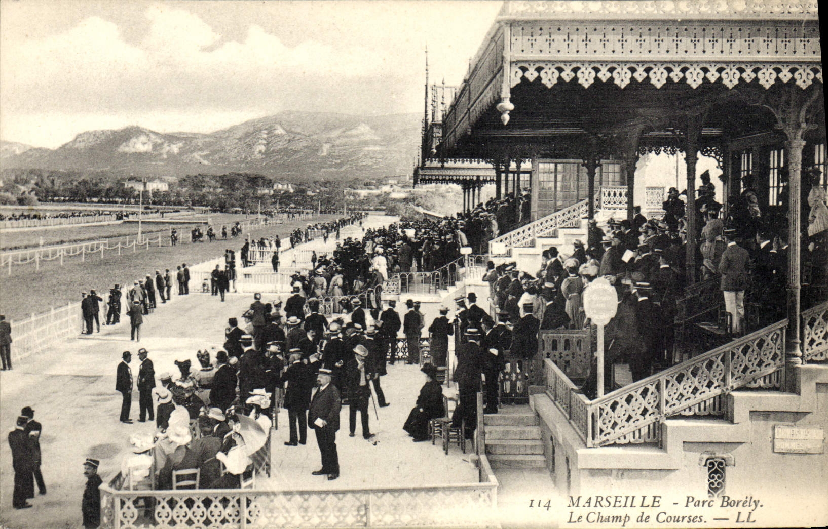 CASQUILLO Borely de Hippisme Marsella de la equitación del caballo de la POSTAL de la VENDIMIA el hipódromo