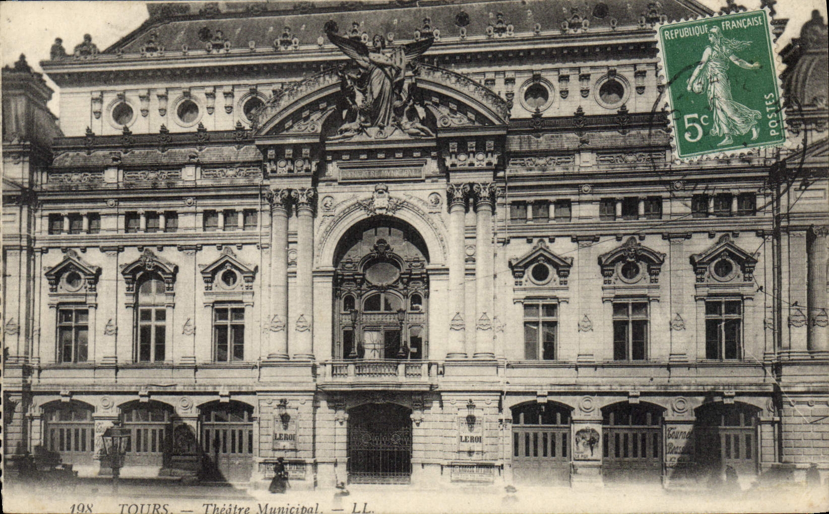 VINTAGE POSTCARD municipal Theater Tours