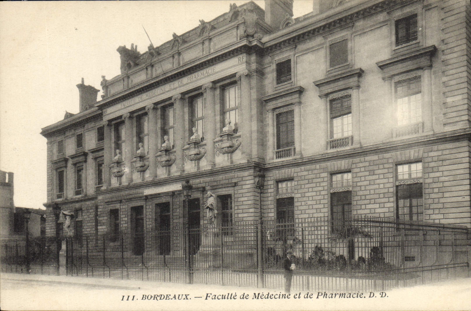 CPA Bordeaux Faculte de Medecine et de pharmacie