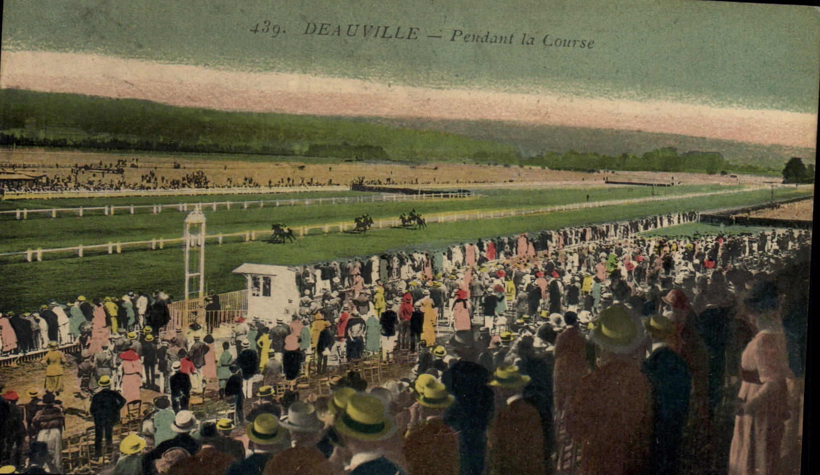 CPA Cheval Equitation Hippisme Deauville Pendant la course