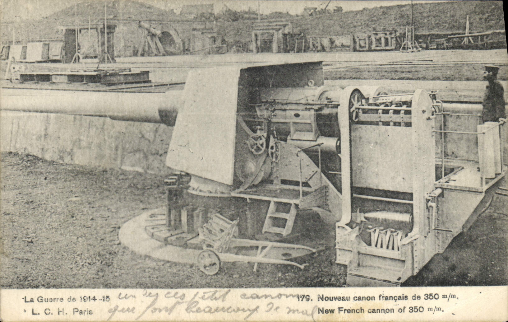 VINTAGE POSTCARD Militaria New French gun of 350 mm