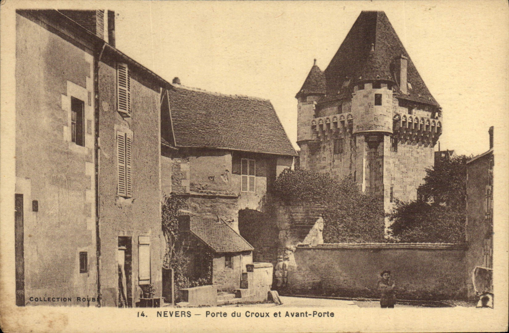 La POSTAL Nevers de la VENDIMIA lleva de Croux y antes de Porte