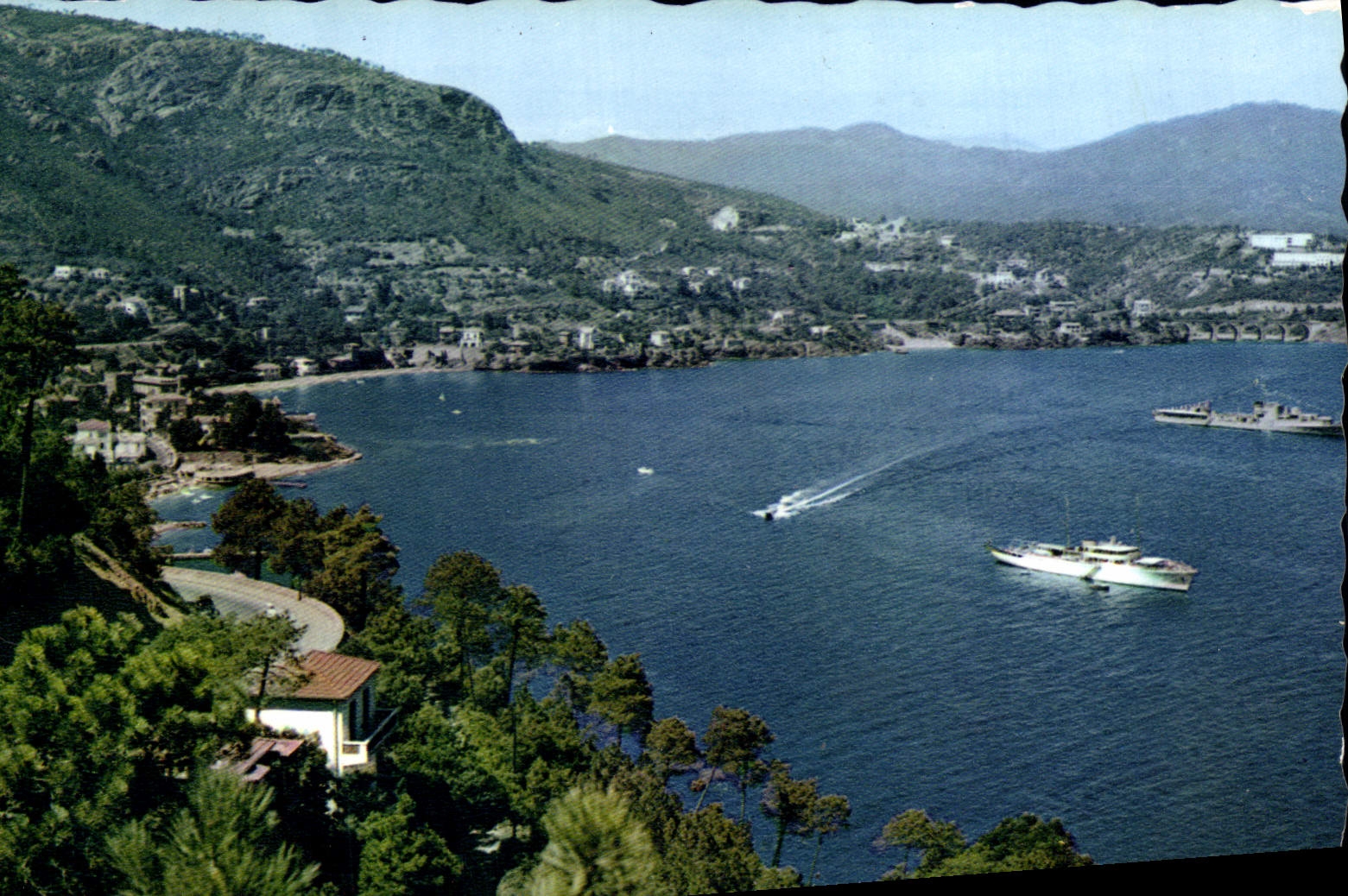 MODERN CARD Theoule the Gulf of Napoule