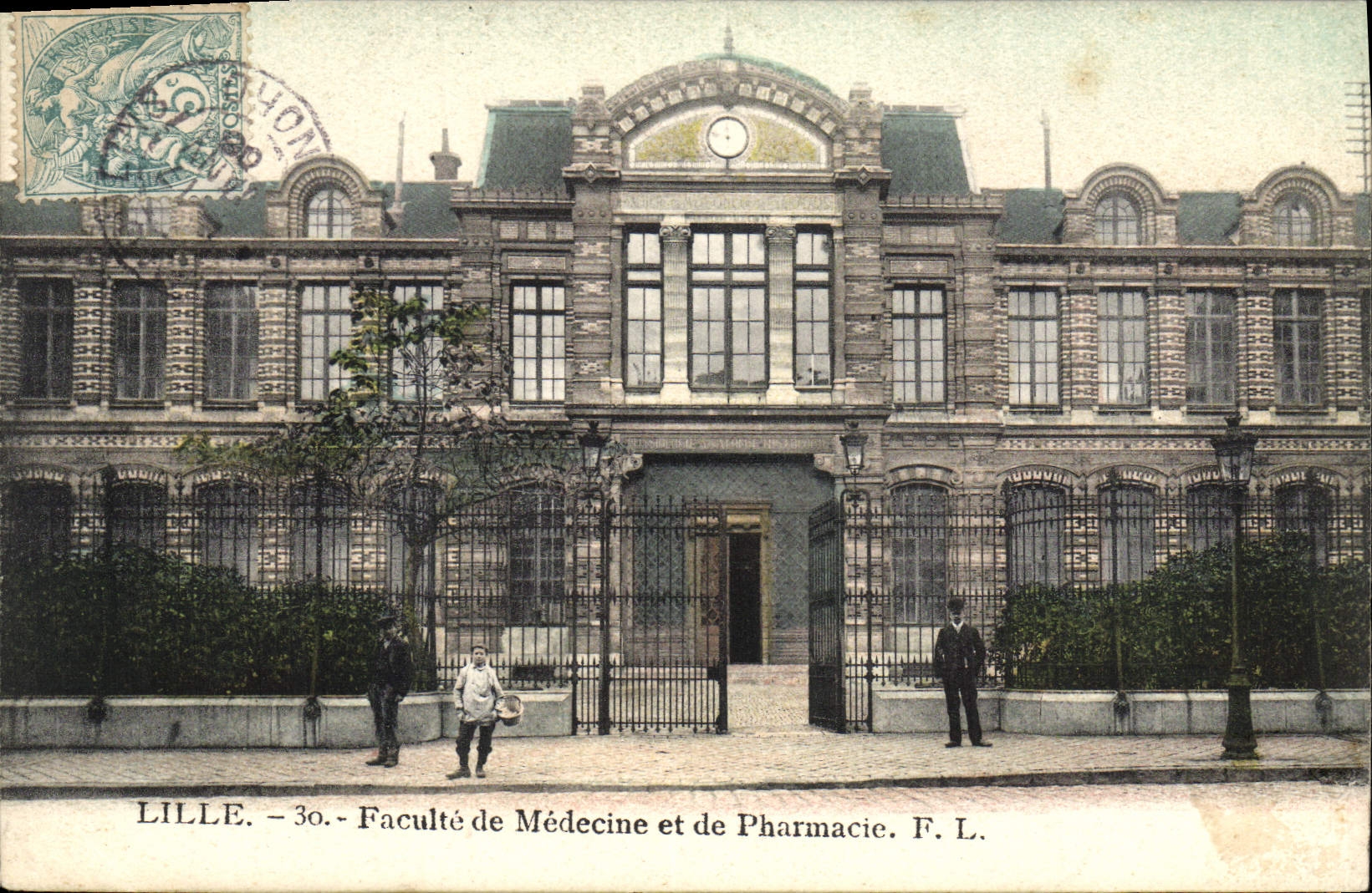 VINTAGE POSTCARD Lille Medical college and of pharmacy