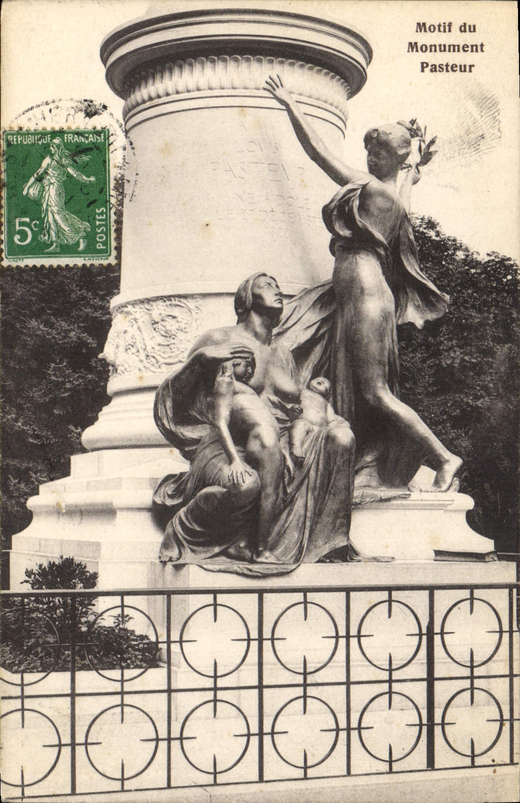 VINTAGE POSTCARD Reason for the Pasteur monument