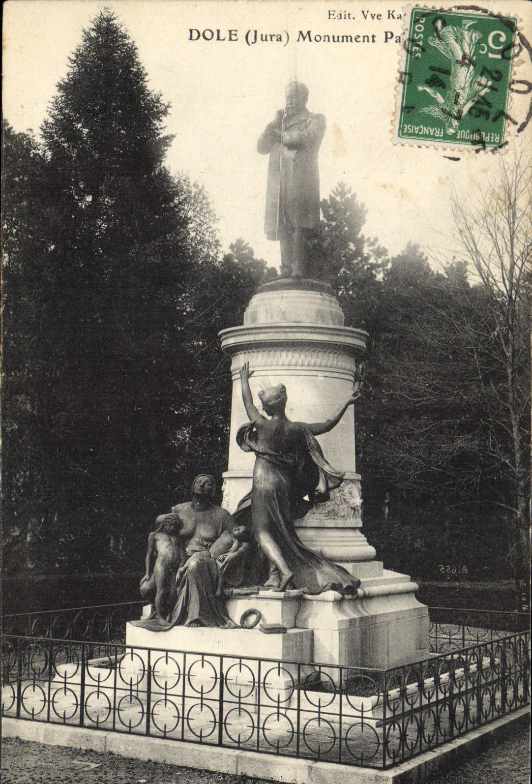 VINTAGE POSTCARD Pares Pasteur Monument