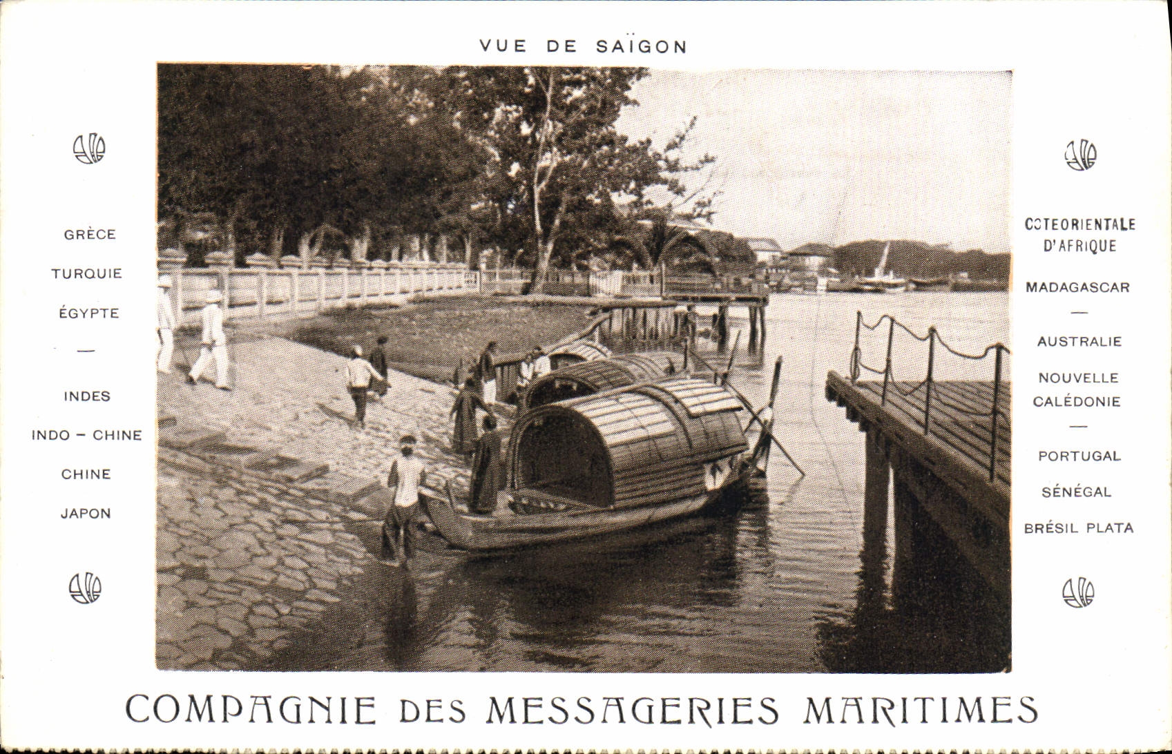 CPA Bateau Paquebot Messageries Maritimes Vue de Saigon Indochine 