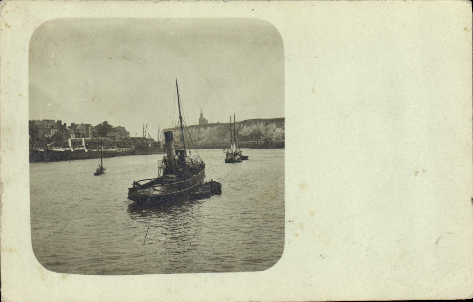 CARTE PHOTO Bateau Remorqueur