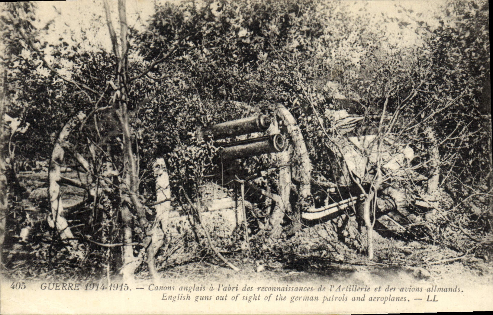 VINTAGE POSTCARD Militaria Canon English with the shelter of the recognitions of artillery and the German planes