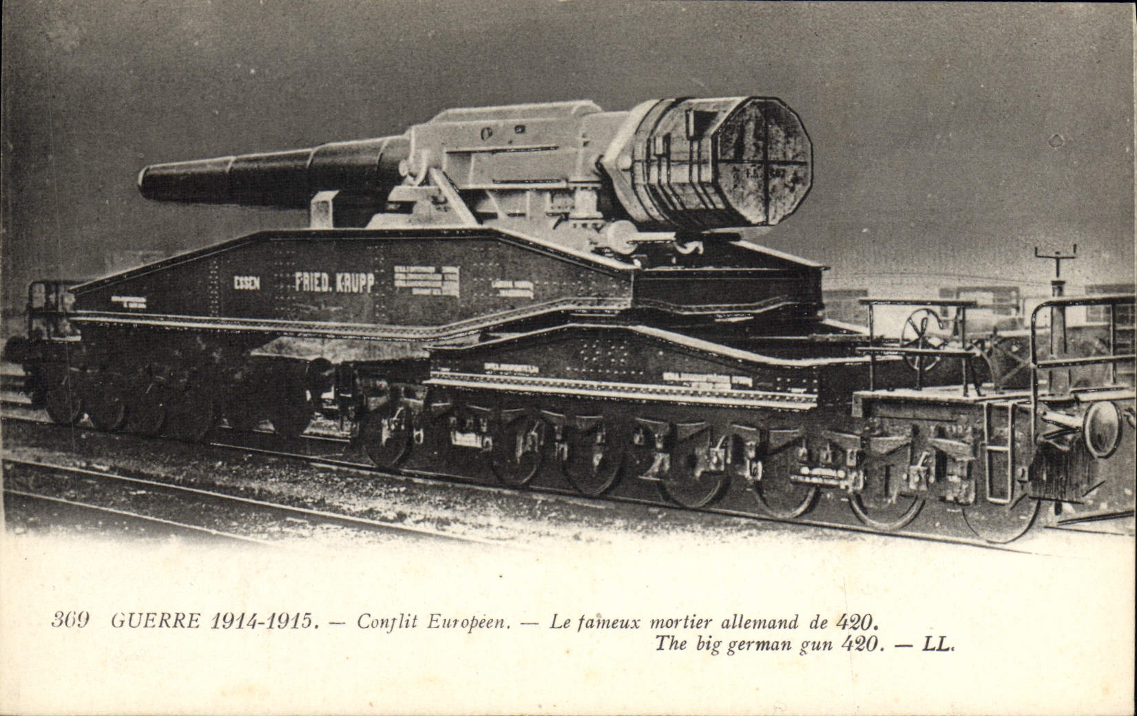 VINTAGE POSTCARD Militaria famous German mortar of 420