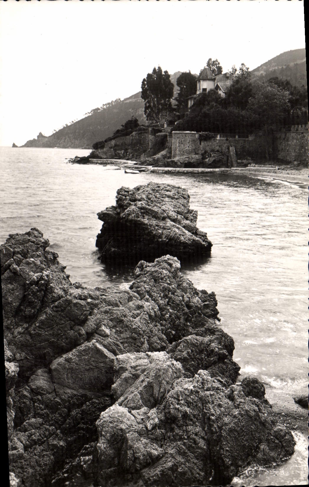 MODERN CARD Theoule Surroundings of Cannes