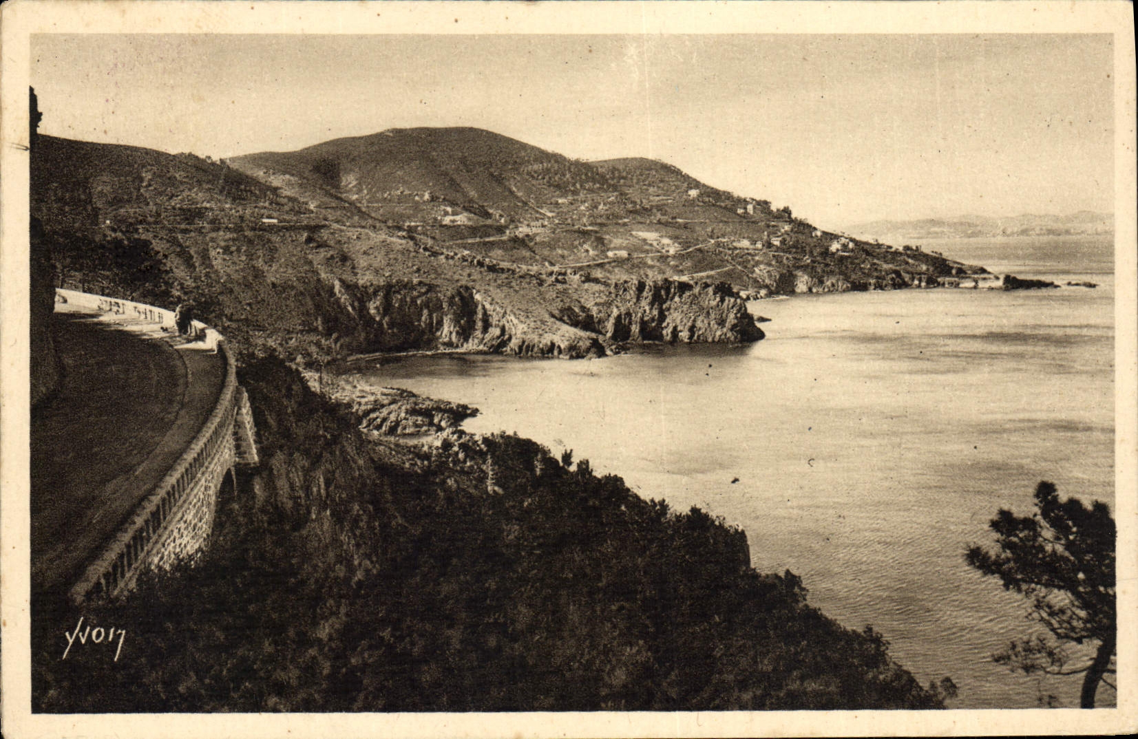 POSTAL Theoule de la VENDIMIA en el camino de Esterel del d de Miramar del mar de la cornisa del oro y del punto del galere