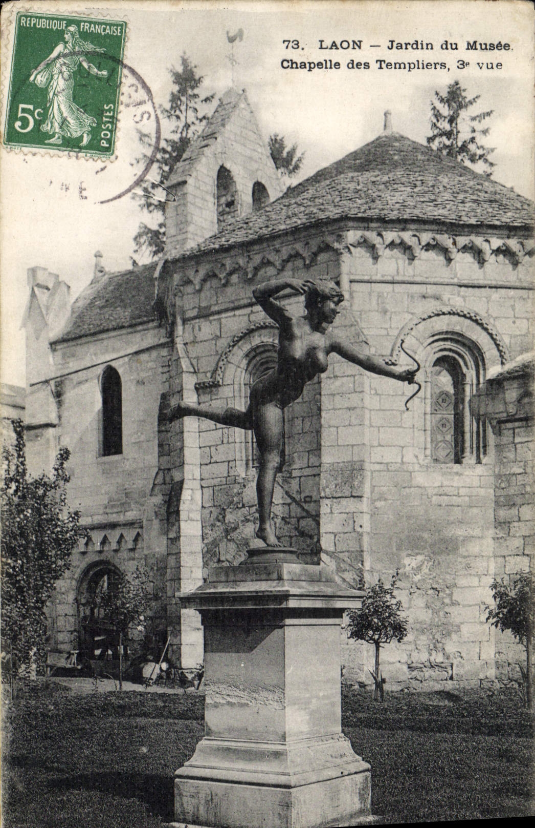 VINTAGE POSTCARD Laon Garden of the museum Vault of the templiers