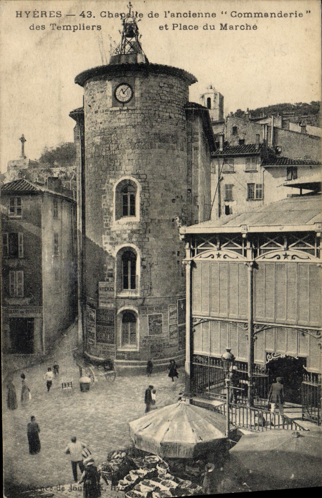 Cámara acorazada de Hyeres de la POSTAL de la VENDIMIA del commandery viejo de los templiers y del lugar del mercado