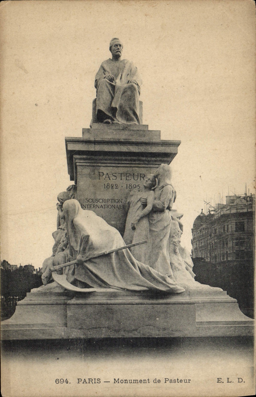 VINTAGE POSTCARD Paris Pasteur Monument