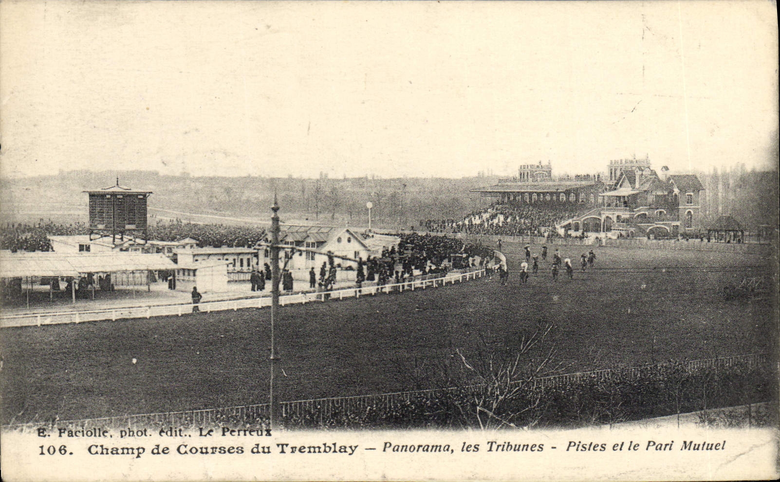 Hipódromo de Hippisme de la equitación del caballo de la POSTAL de la VENDIMIA del panorama de Tremblay que las plataformas siguen y la apuesta mutua
