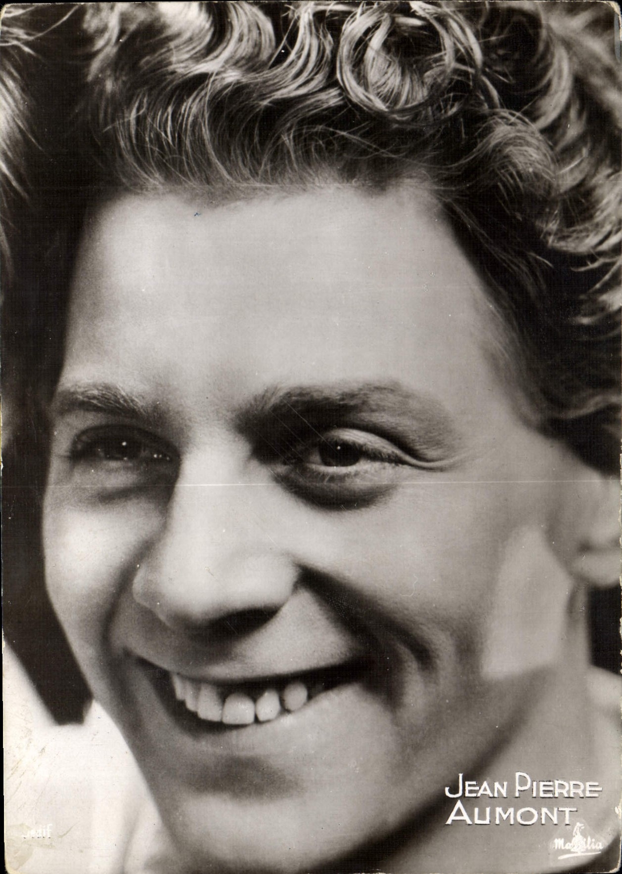 CPM Cinema Dedicacee Jean Pierre Aumont 