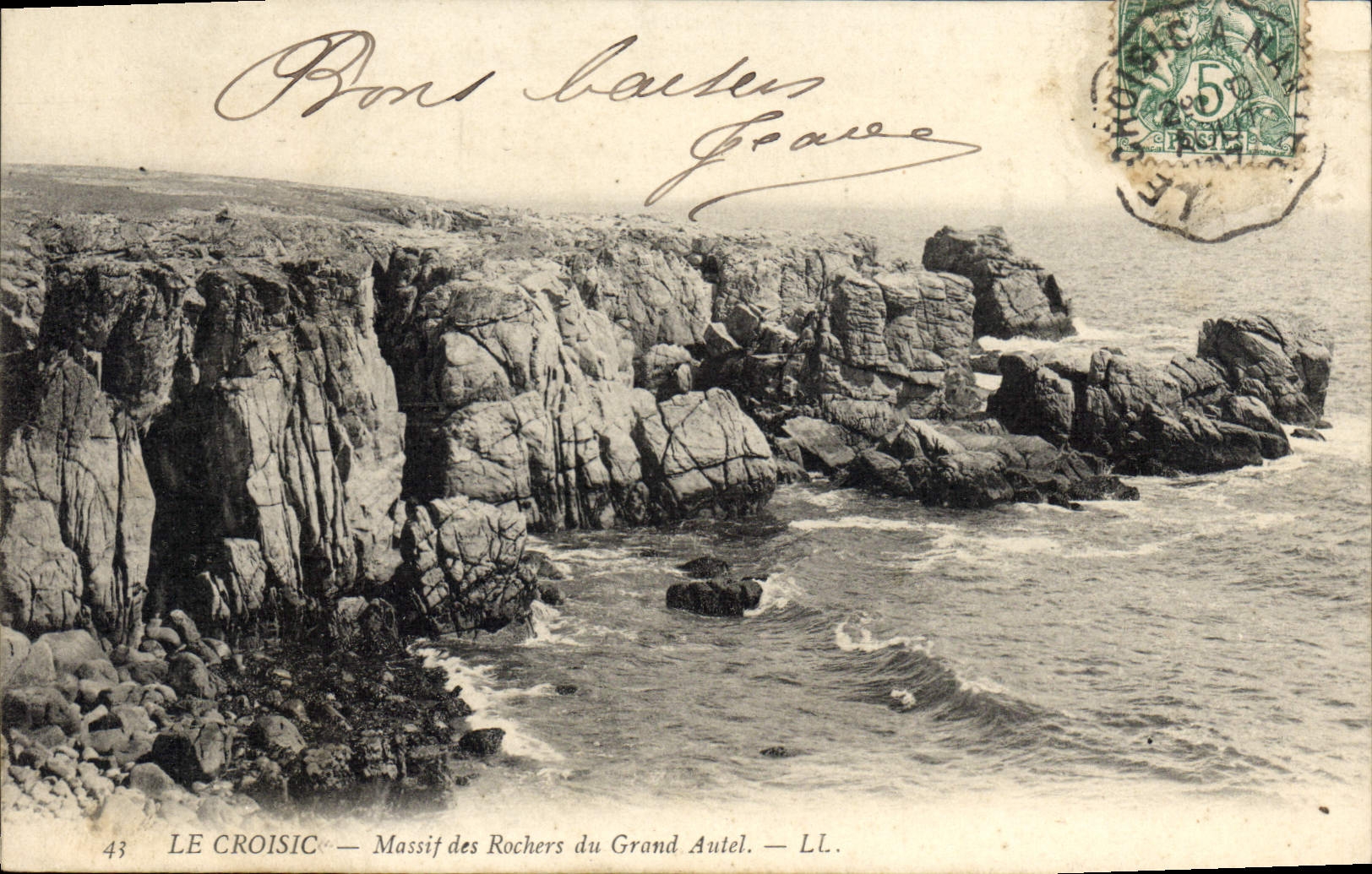 VINTAGE POSTCARD Massive Croisic Rocks of the Large Furnace bridge