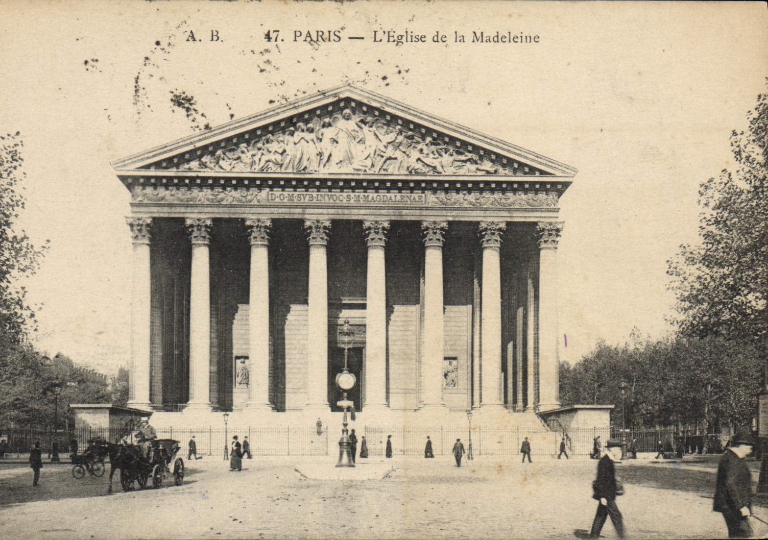 CPA Paris L'Eglise de la Madeleine