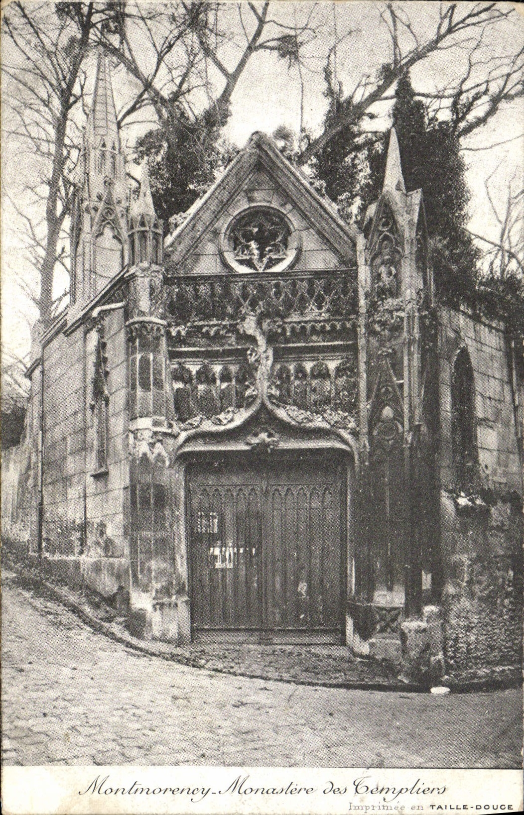 VINTAGE POSTCARD Montmorency Monastery of Templiers