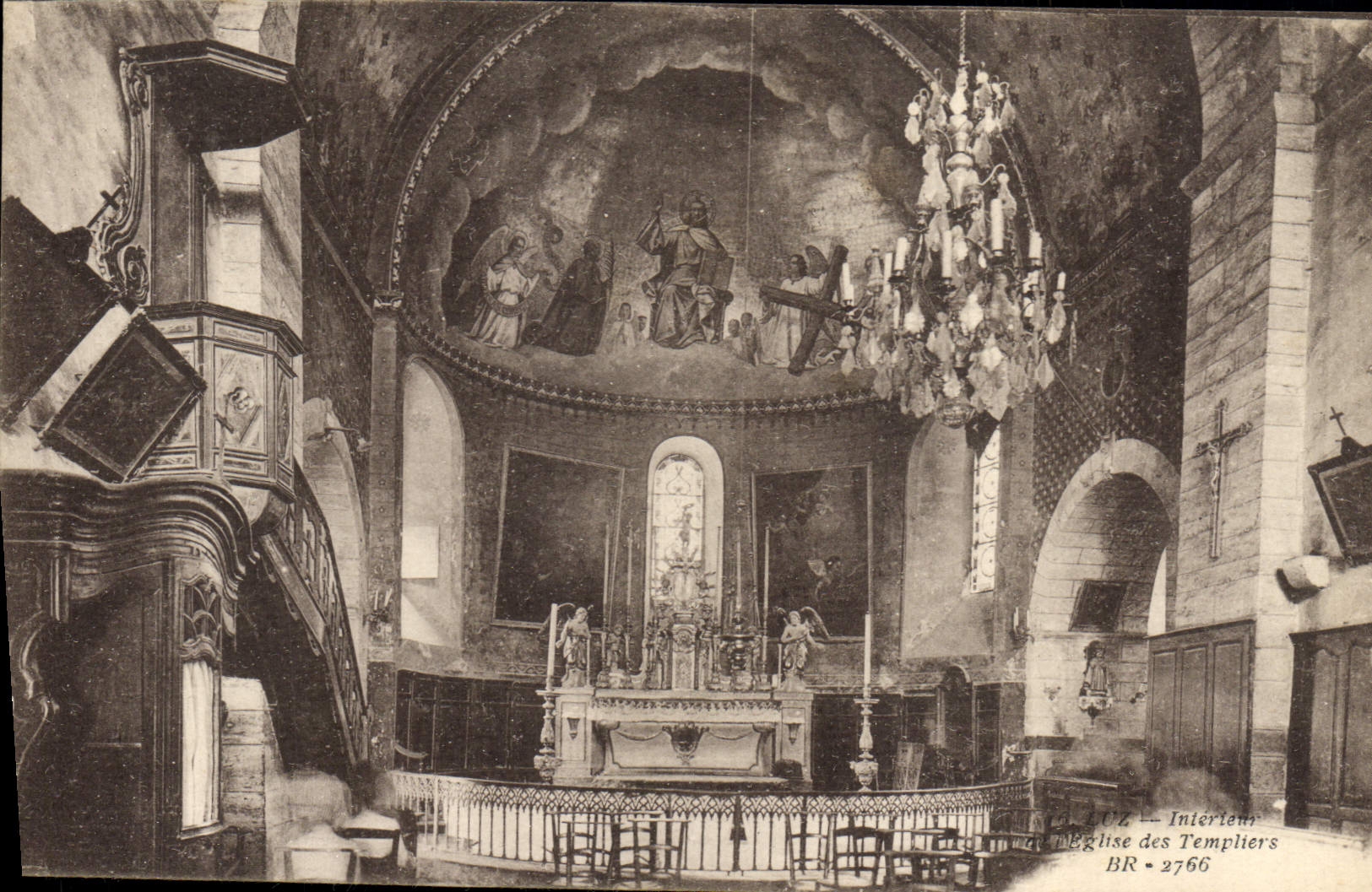 CPA Luz Interieur de l'eglise des templiers