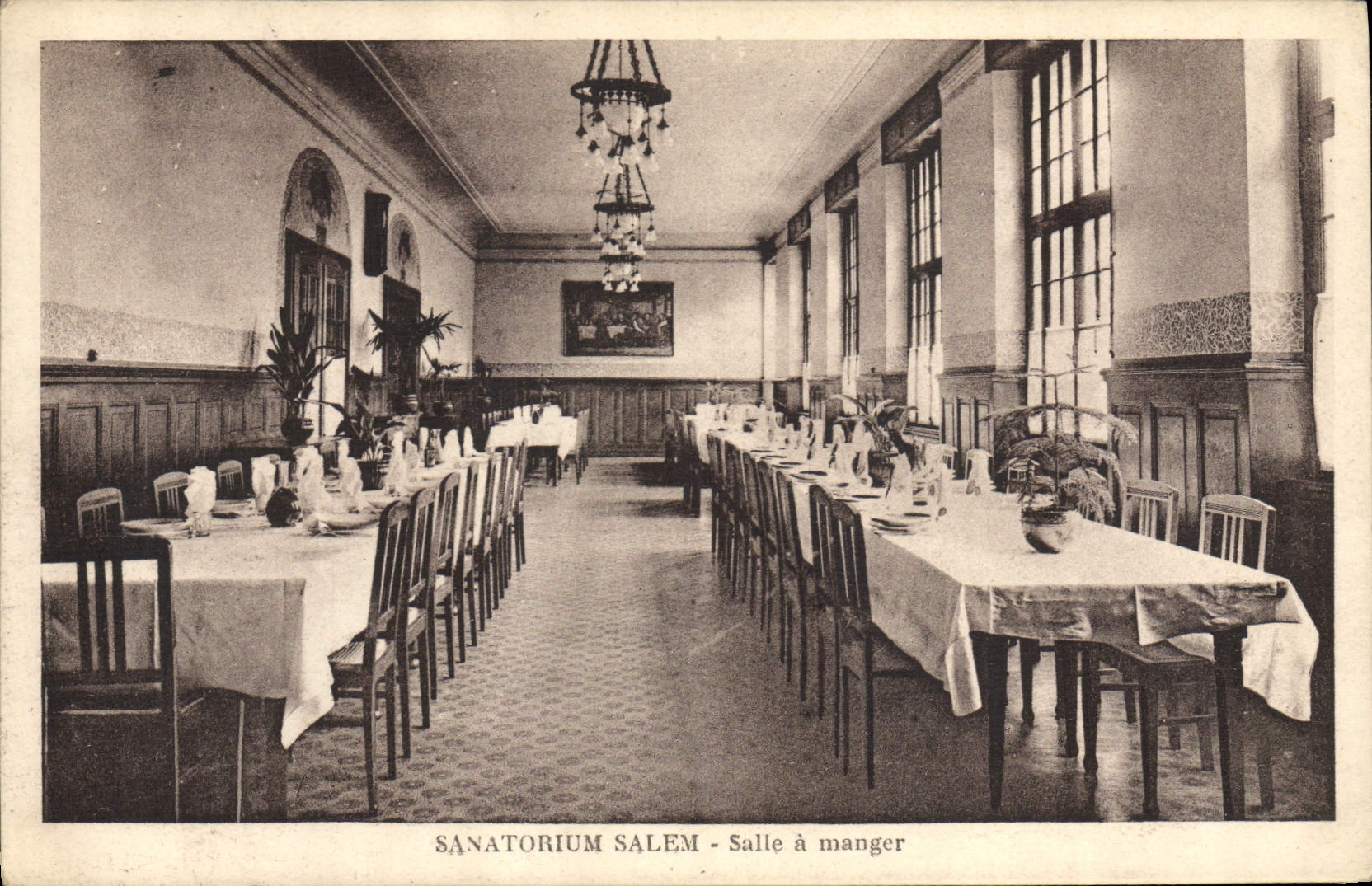 VINTAGE POSTCARD Salem Sanatorium Dining room