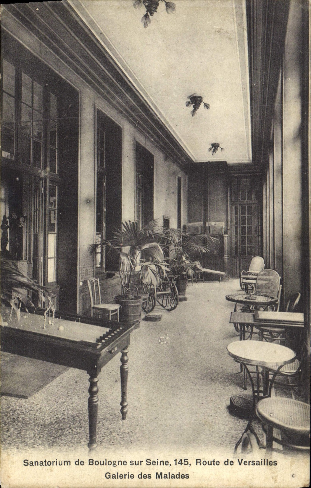 VINTAGE POSTCARD Road of Versailles Sanatorium of Boulogne On the Seine Gallery of the patients