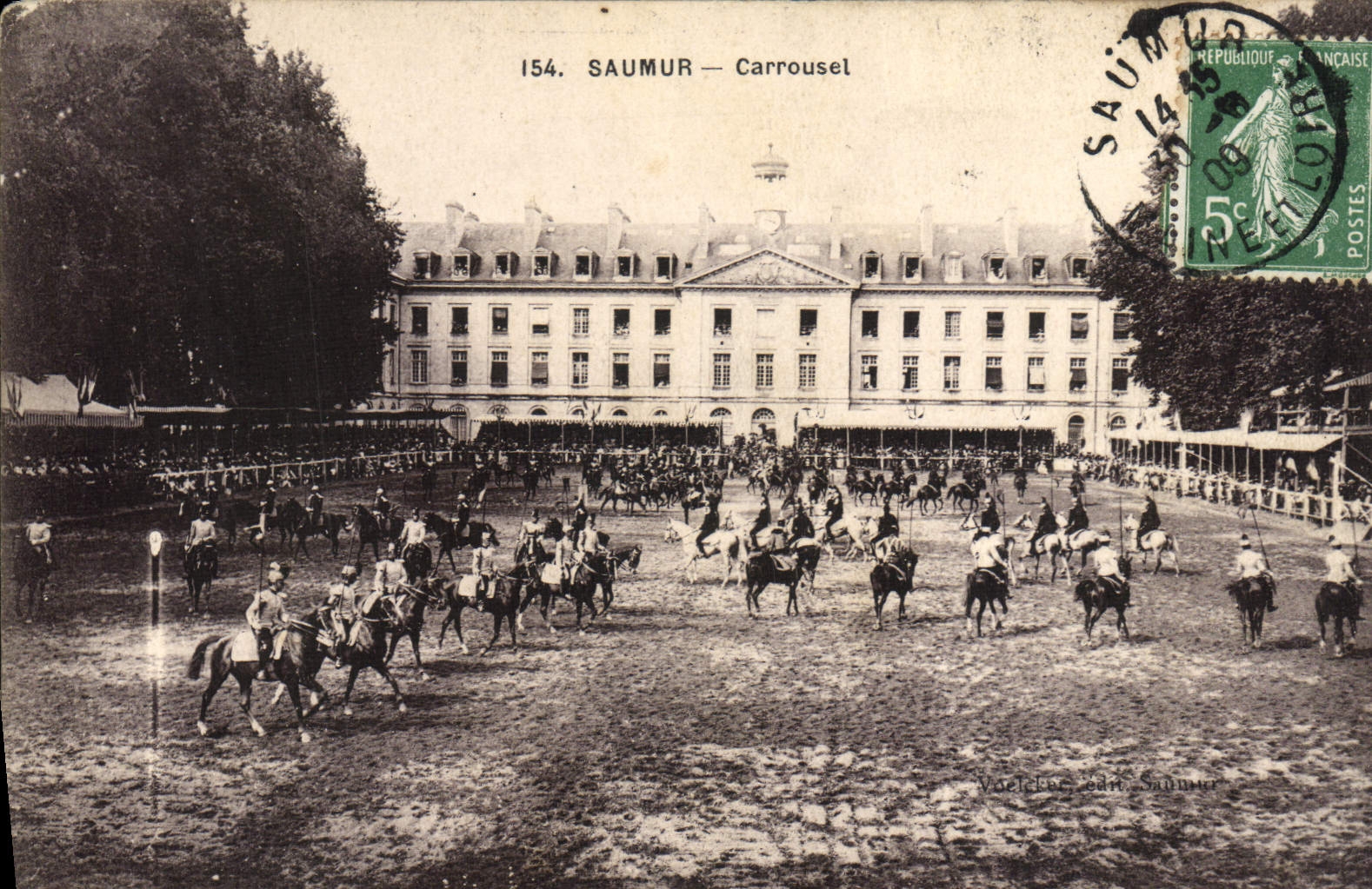 Carrusel de Hippisme Saumur de la equitación del caballo de la POSTAL de la VENDIMIA