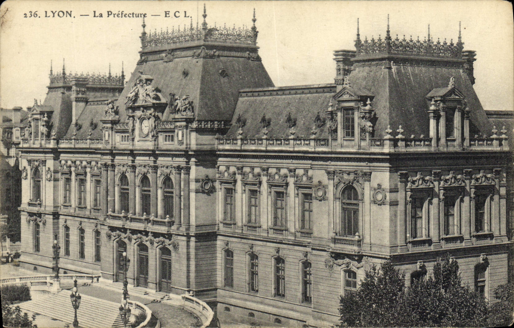 CPA Lyon La Prefecture
