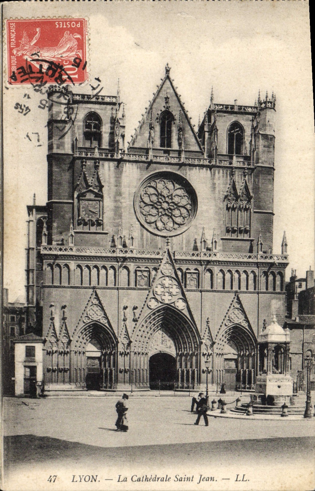 CPA Lyon La Cathedrale Saint Jean