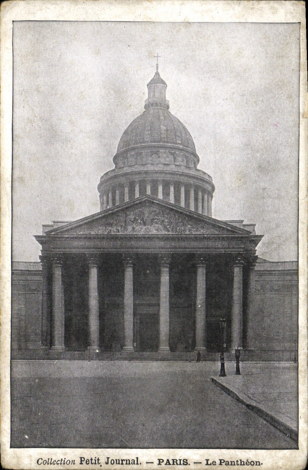CPA Paris Le Pantheon