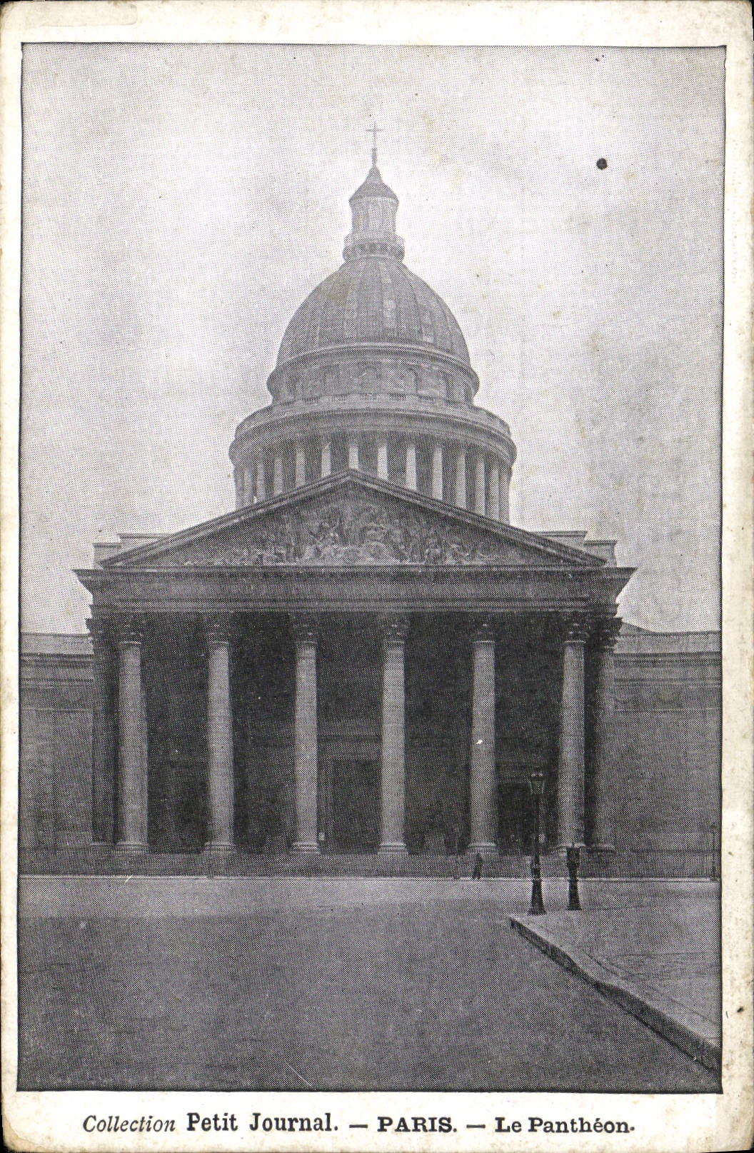 CPA Paris Le Pantheon