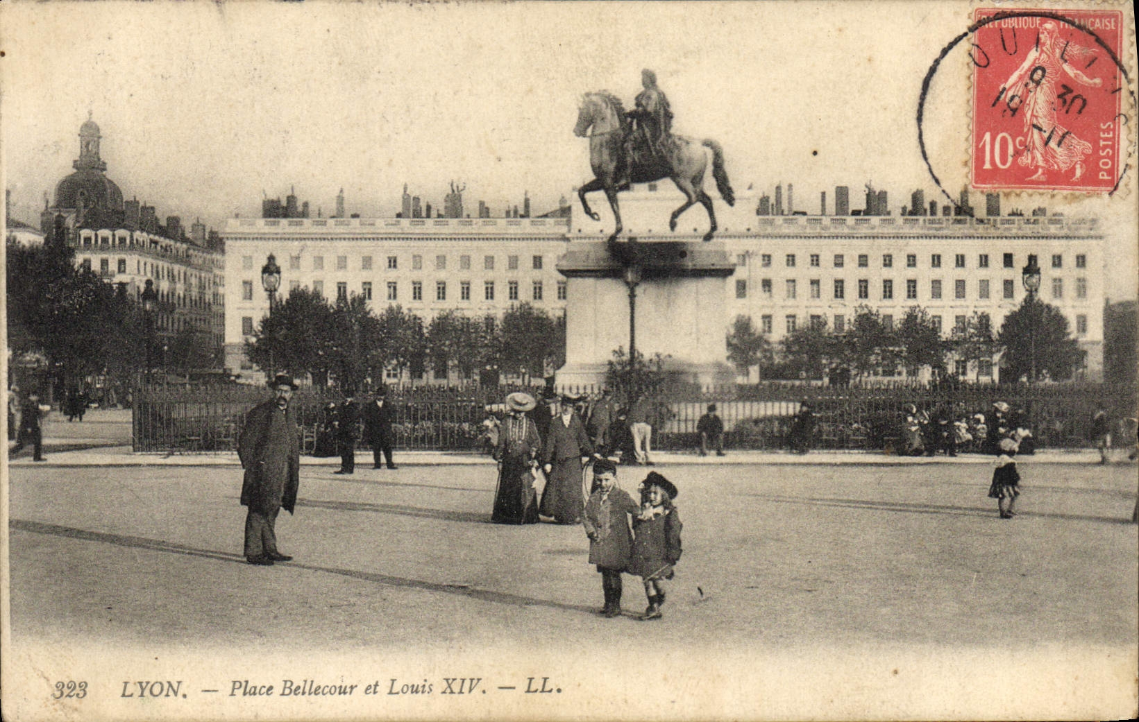 VINTAGE POSTCARD Lyon Places Bellecour and Louis XIV