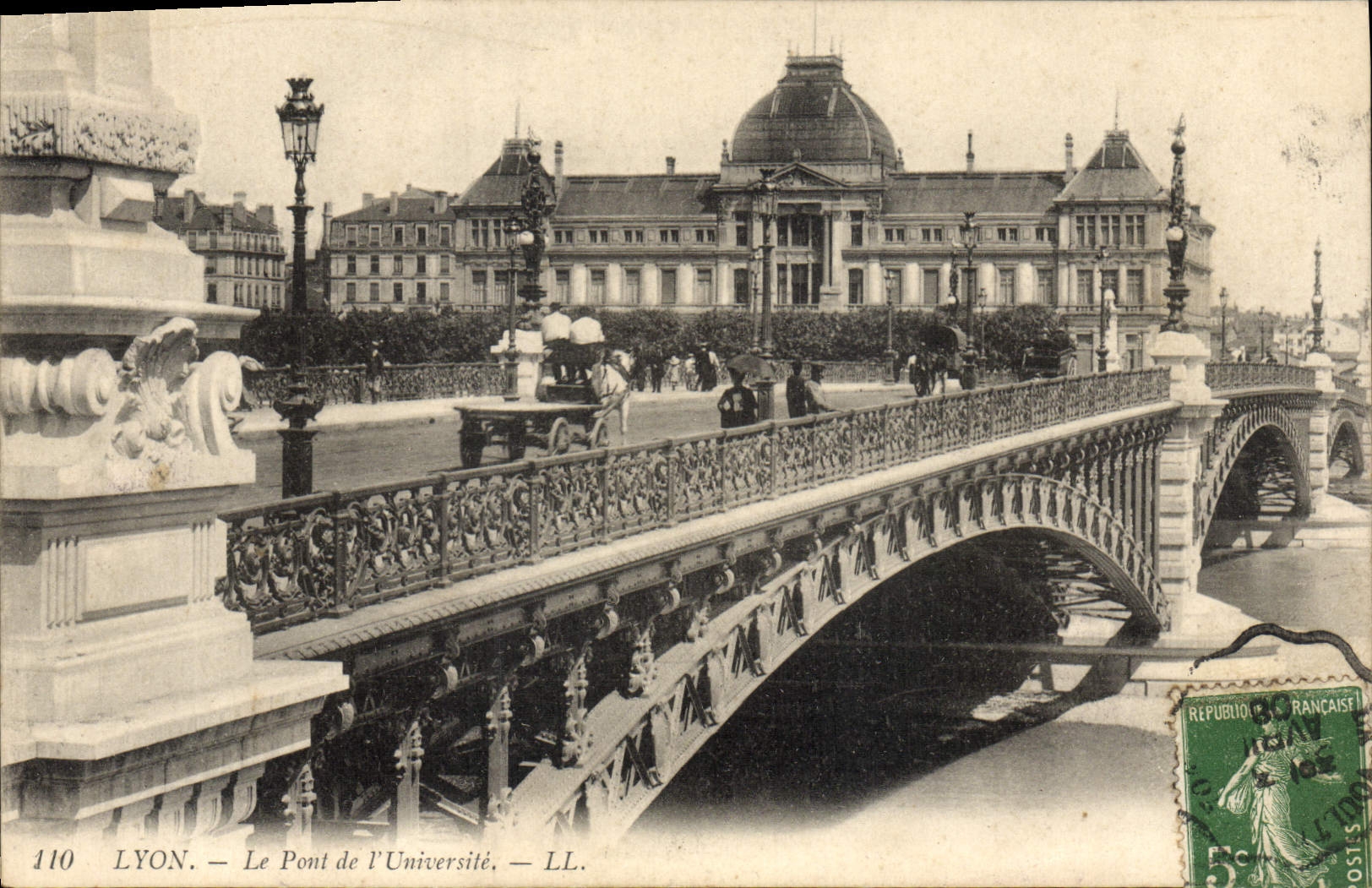 VINTAGE POSTCARD Lyon the Bridge of the University
