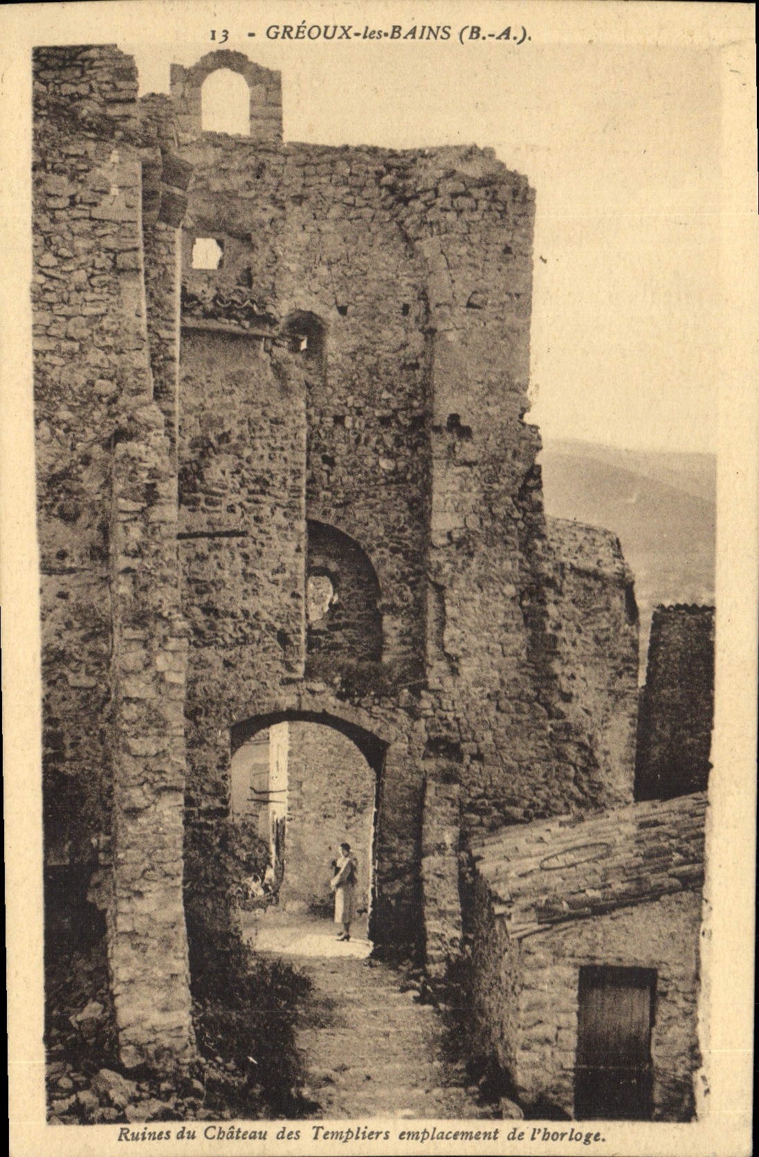 VINTAGE POSTCARD Greoux Les Bains Ruins of the castle of the templiers site of the clock