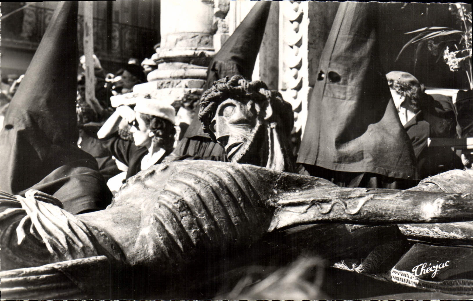 MODERN CARD Perpignan Holy Week in Roussillon the procession of Devout Sanch crucifix of Midsummer's Day