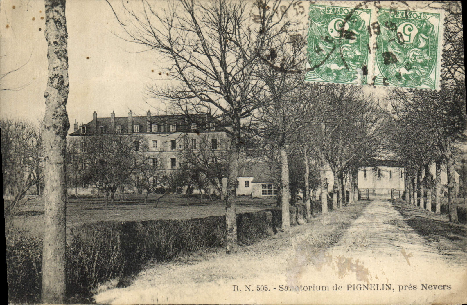 VINTAGE POSTCARD Sanatorium of Pignelin close Nevers