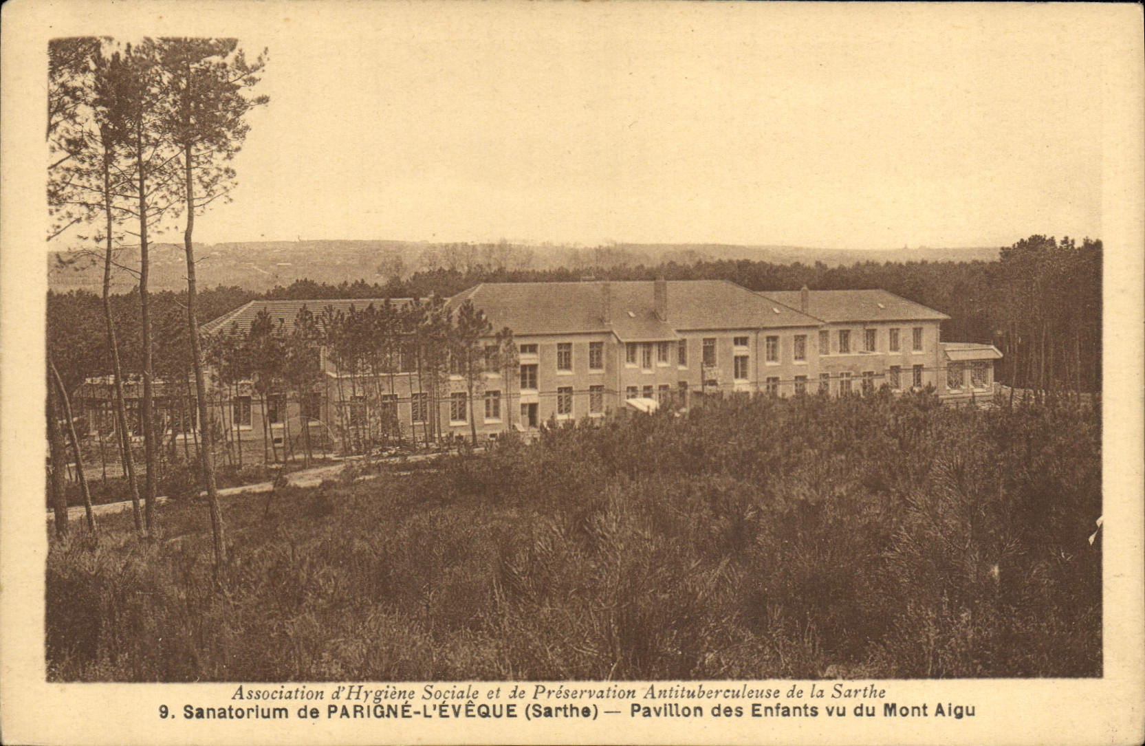CPA Sanatorium de Parigne l'Eveque Pavillon des enfants vu du Mont Aigu 