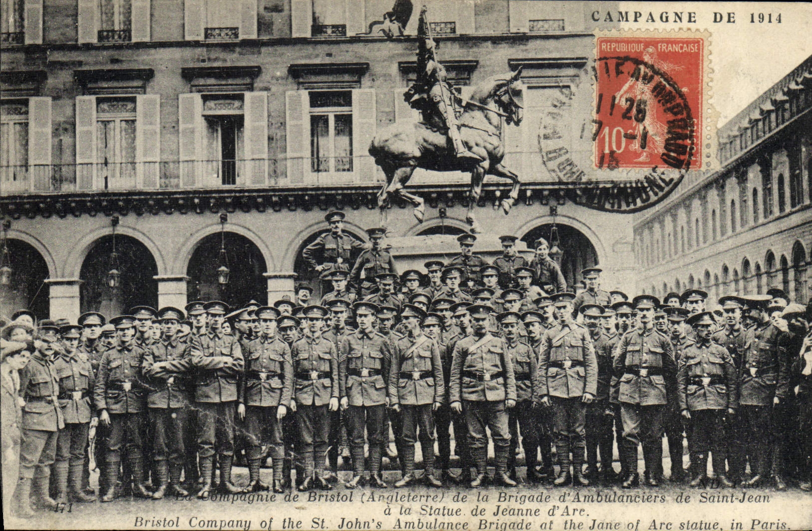 VINTAGE POSTCARD Bristol-board Company of the brigade of ambulancieres of Jean Saint to the statue of Jeanne d' ARc