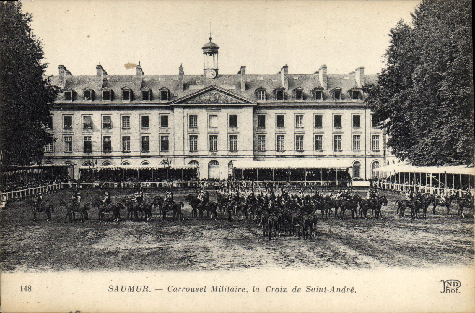 CPA Cheval Equitation Hippisme Saumur Carrousel militaire la croix de Saint Andre