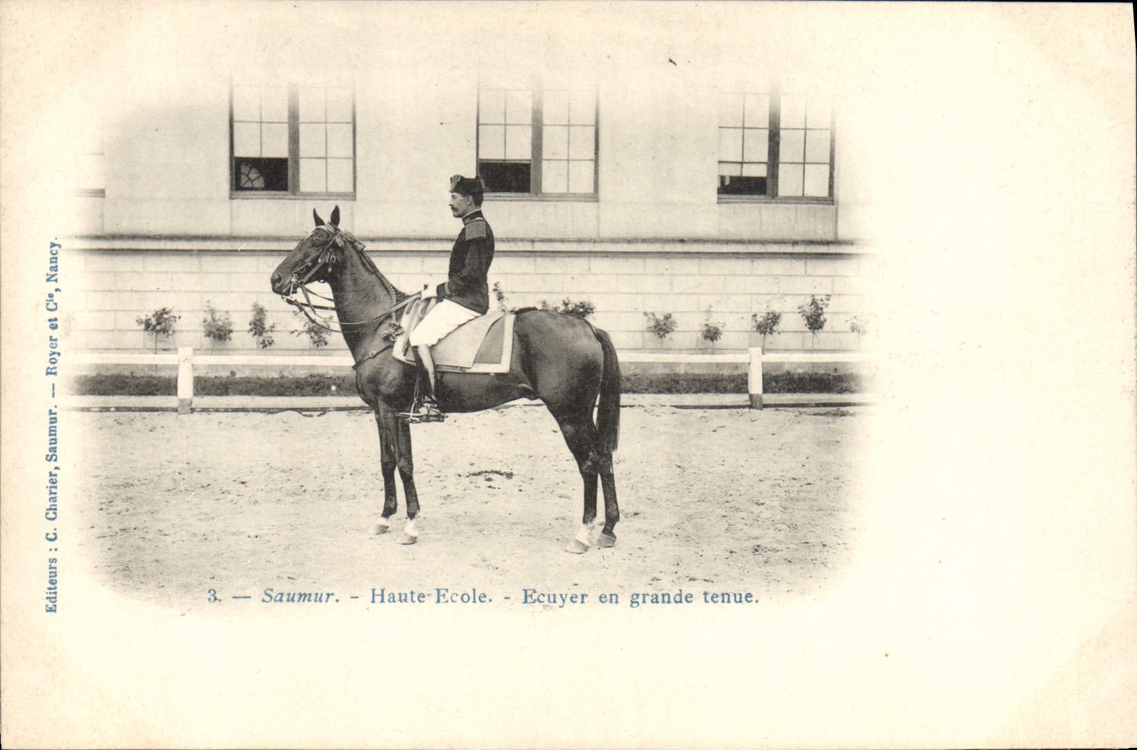 CPA Cheval Equitation Hippisme Saumur Haute Ecole Ecuyer en grande tenue