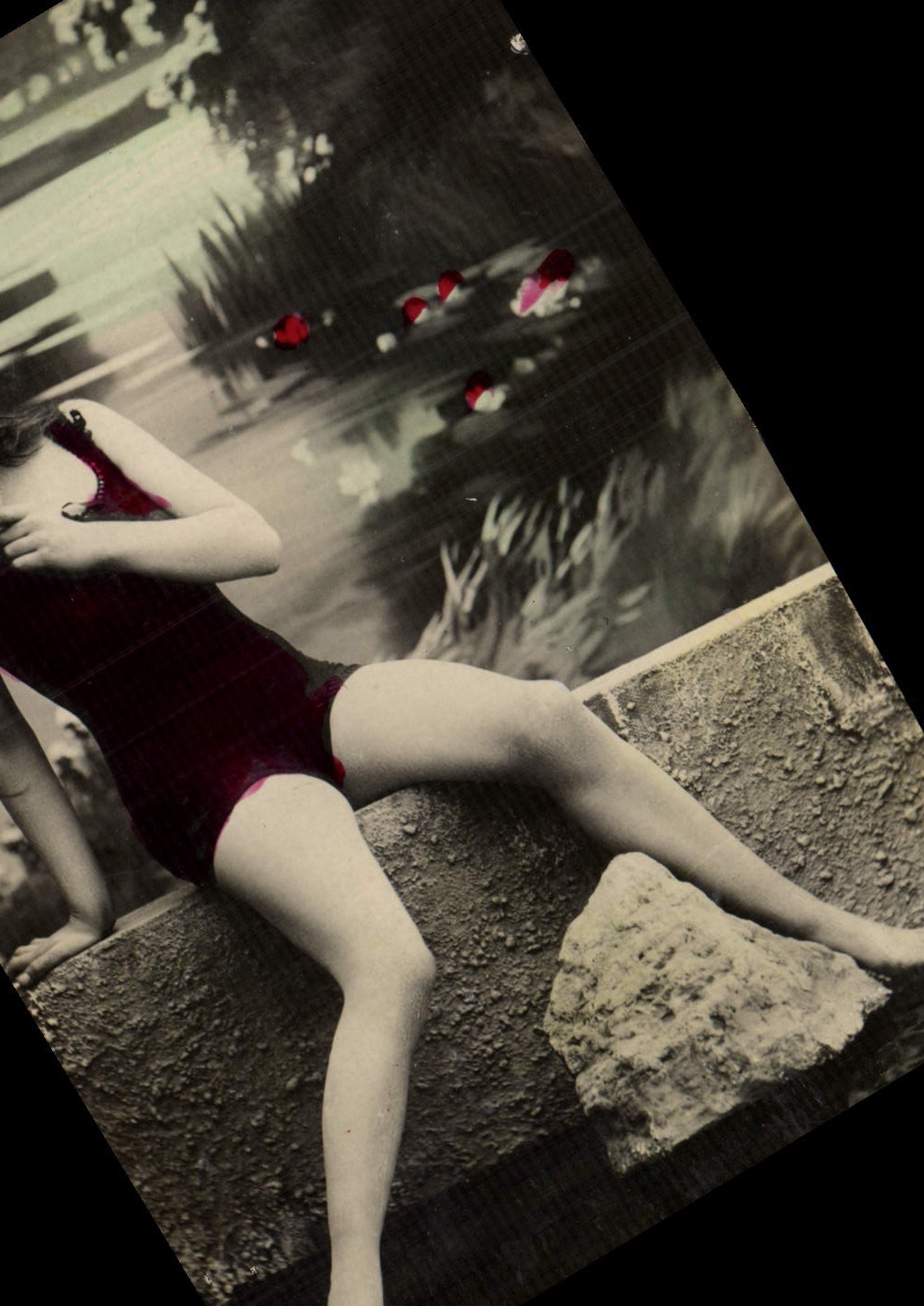 CPA Maillots de bains Femme 