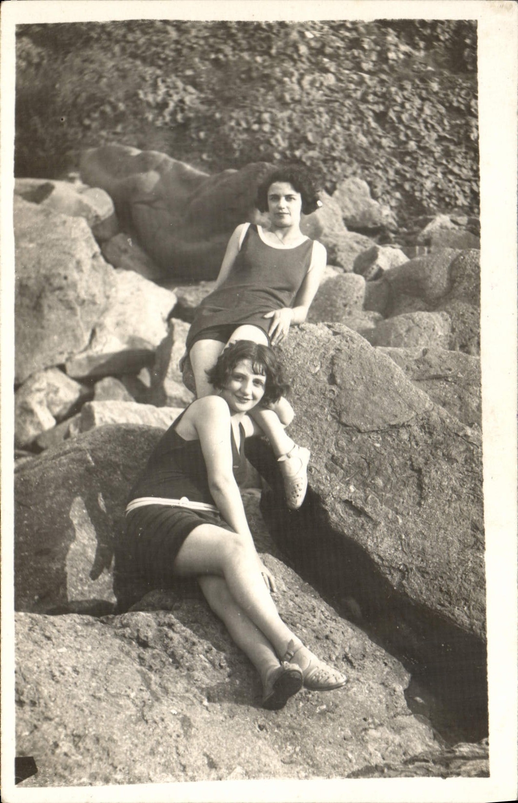 CPA Maillots de bains Femmes