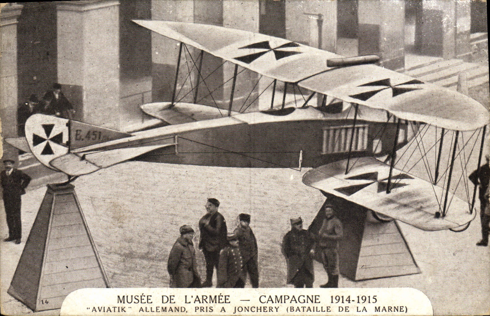 CPA Militaria Paris Musee de l'armee Aviatik allemand pris a Jonchery Bataille de la Marne 