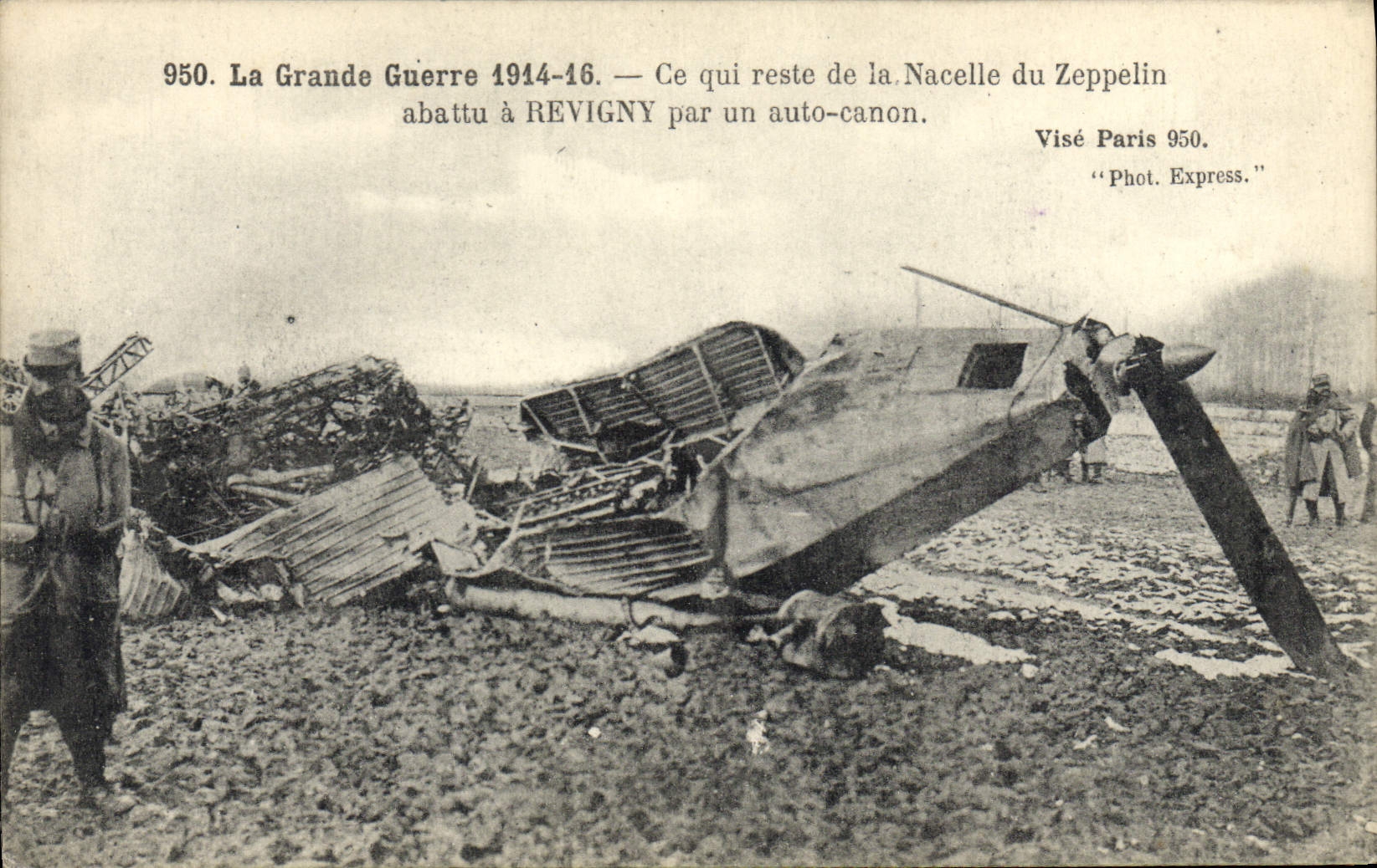 VINTAGE POSTCARD Militaria what remains nacelle of the shot down zeppelin has Revigny by a car gun