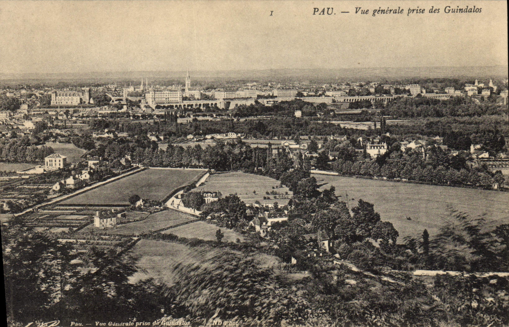 CPA Pau Vue Generale Prise Des Guindalos
