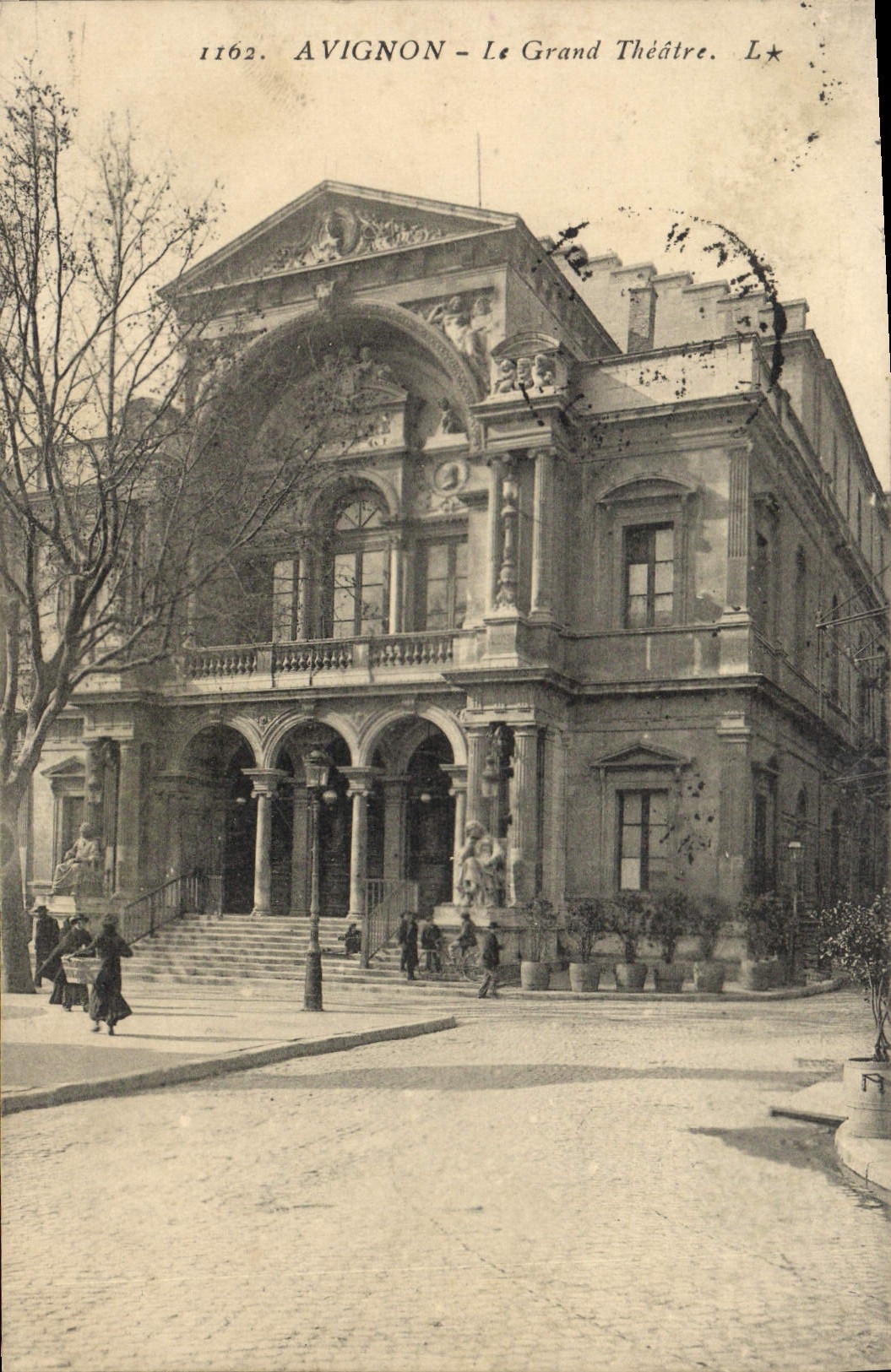 VINTAGE POSTCARD Avignon the Large Theater