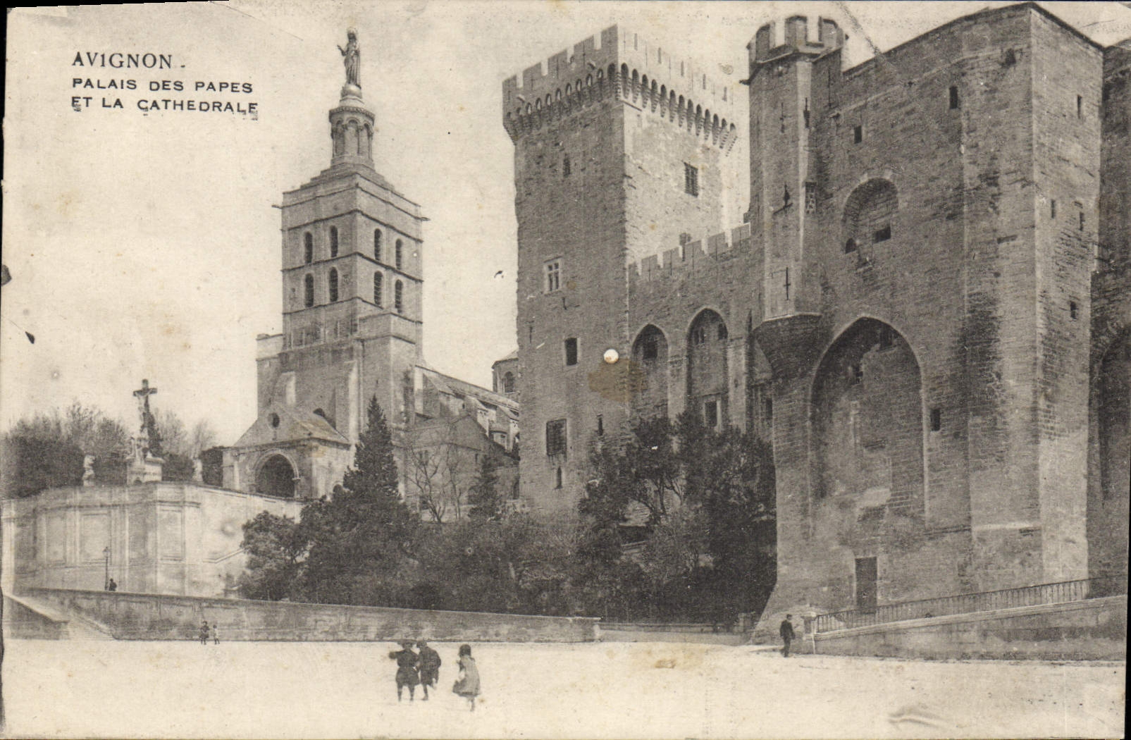Paladar de Avignon de la POSTAL de la VENDIMIA de los papas y de la catedral