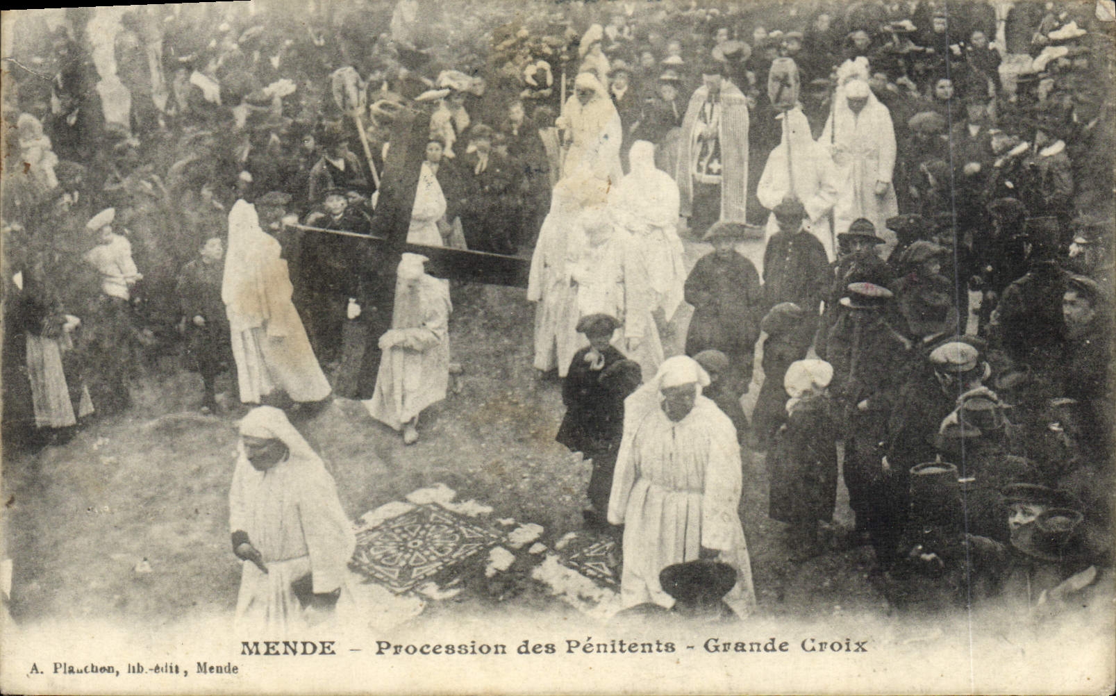 CPA Mende Procession des penitents Grande Croix 