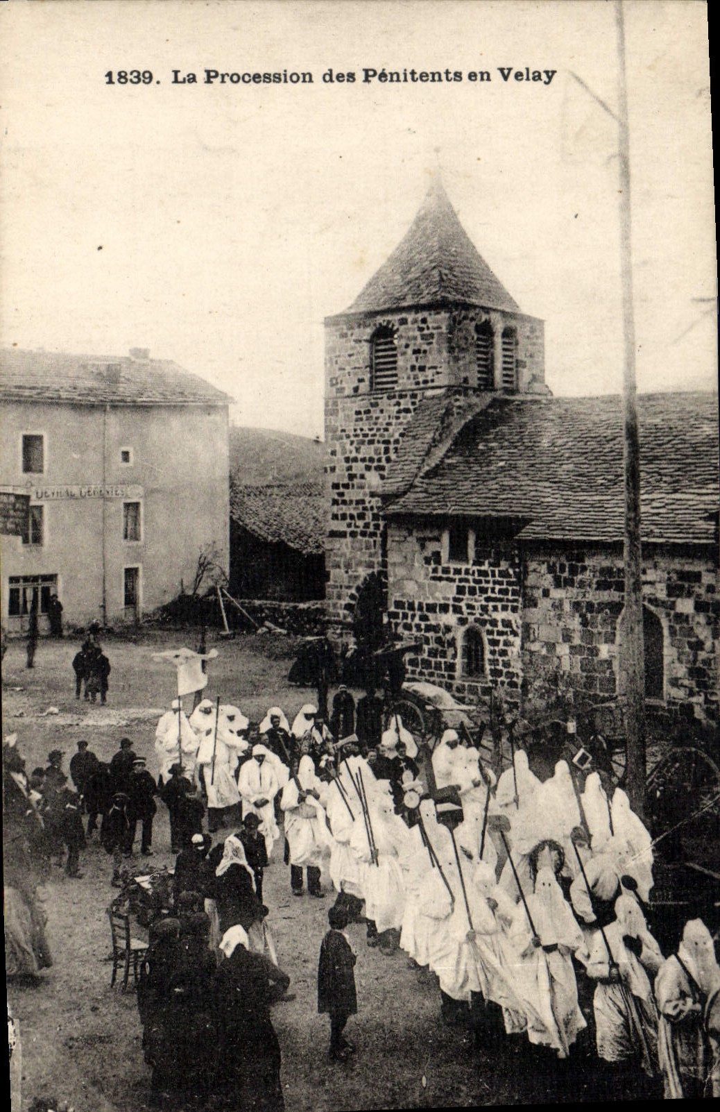 VINTAGE POSTCARD the procession of penitent in Velay